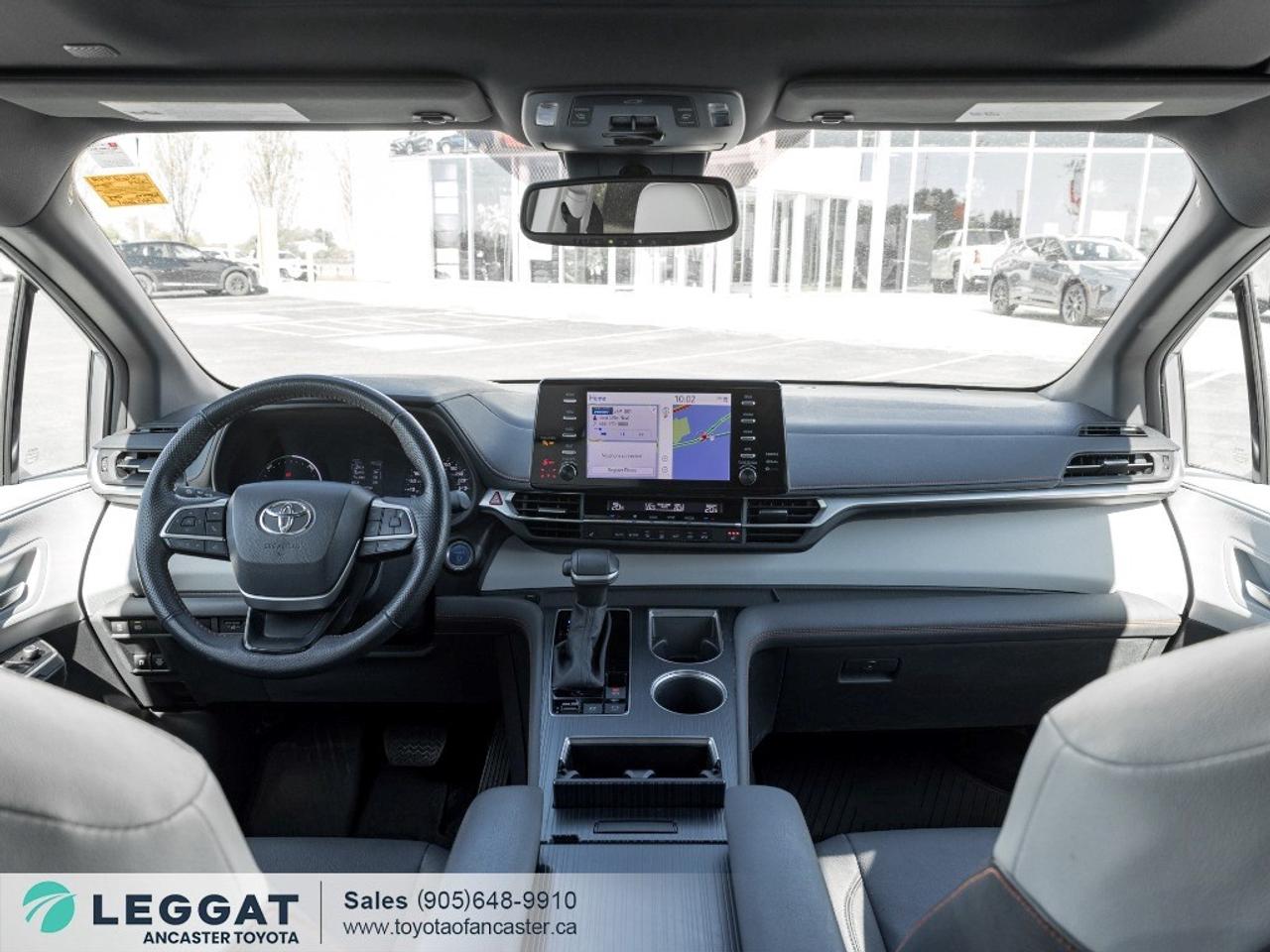 2024 Toyota Sienna XSE 7-Passenger AWD Photo