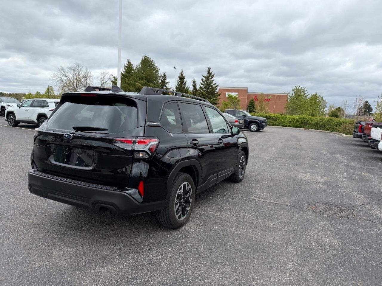 2025 Subaru Forester Convenience AWD Photo