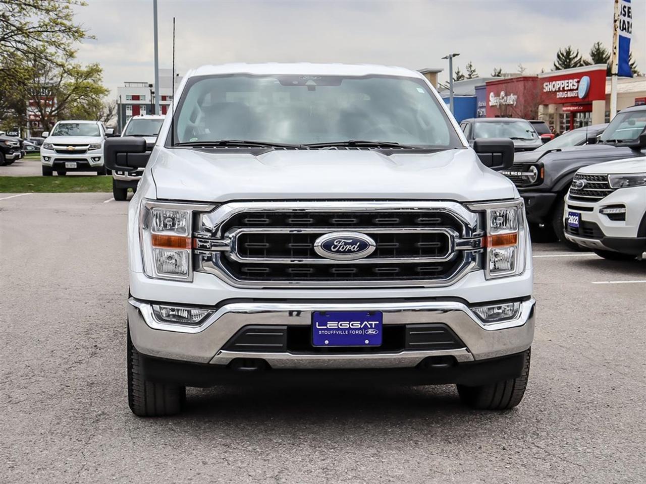 2022 Ford F-150 XLT 4WD SuperCrew 5.5' Box Photo
