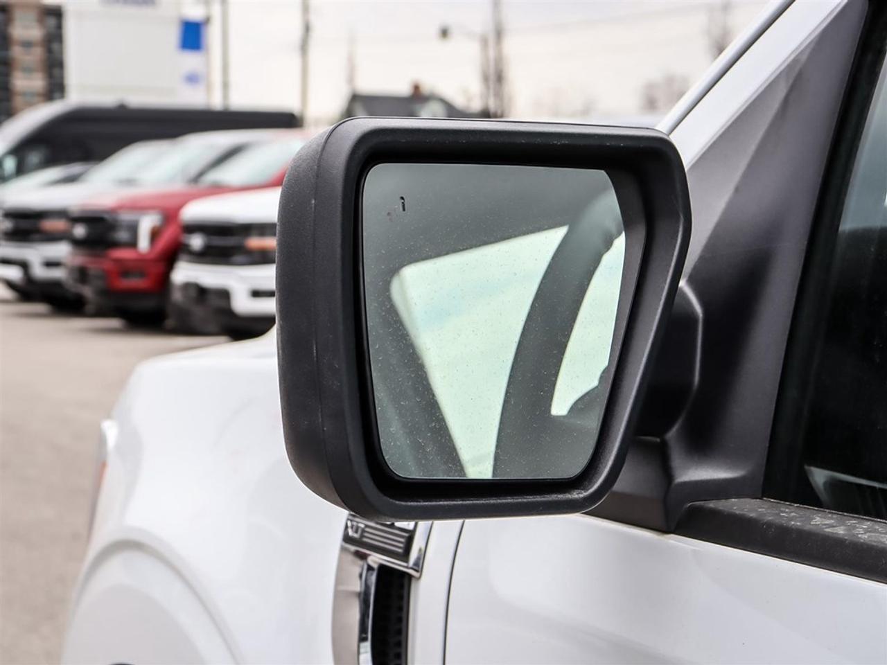 2022 Ford F-150 XLT 4WD SuperCrew 5.5' Box Photo