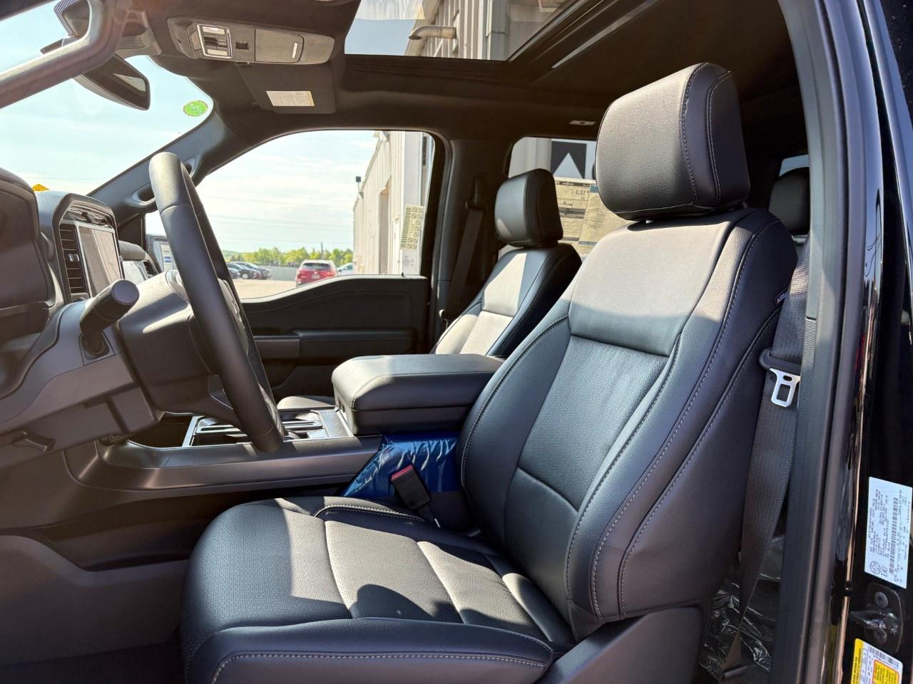 2026 Ford F-150 Lariat 4WD SuperCrew 5.5' Box Photo