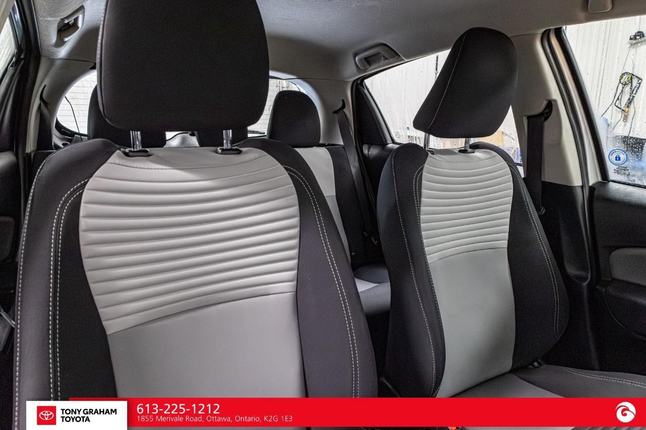 2019 Toyota Yaris LE Photo