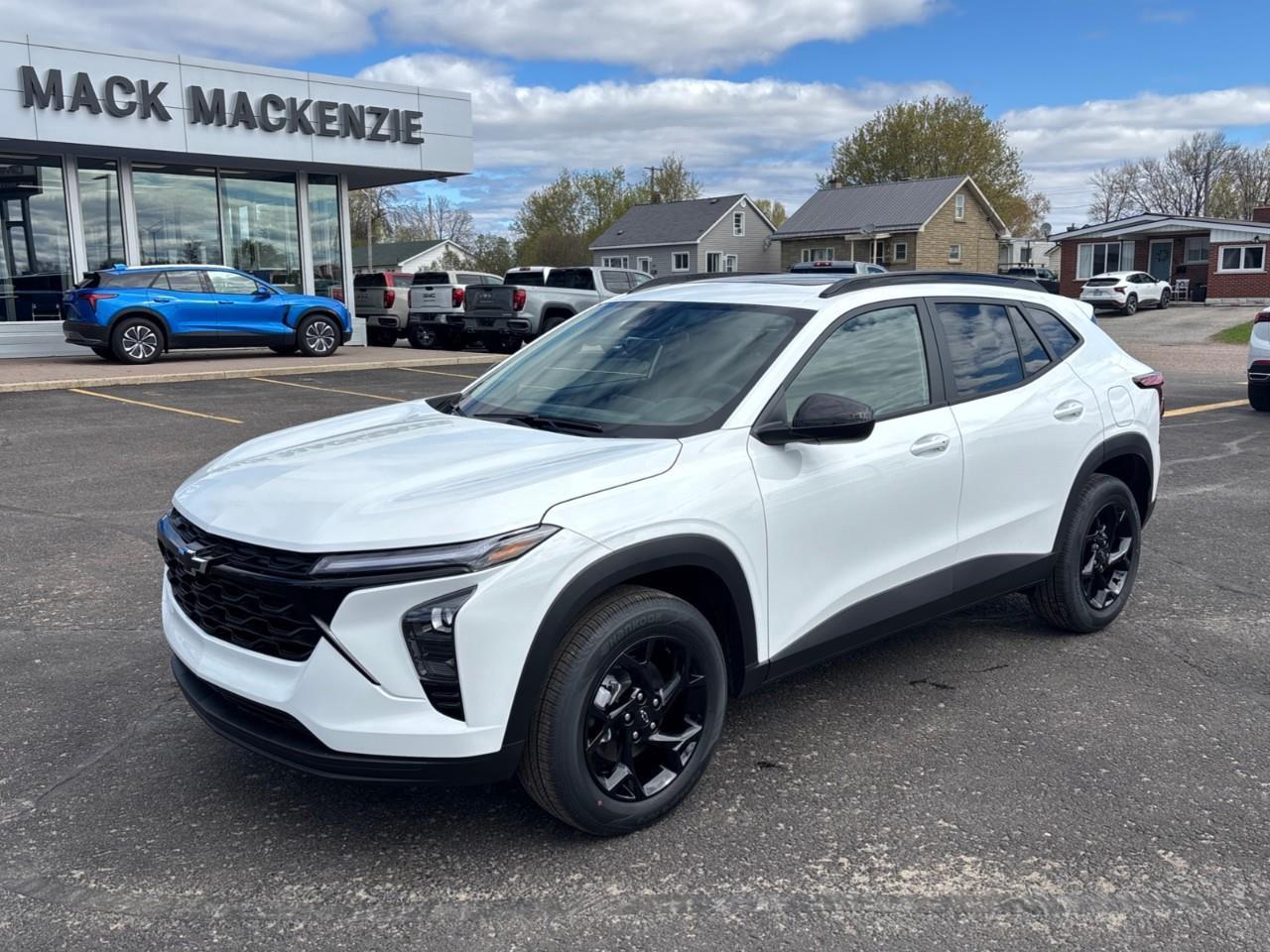 2026 Chevrolet Trax LT New Small 5 Passenger FWD SUV with a Sunroof, Heated Front Seats, Heated Steering Wheel and an 11 Diagonal Touchscreen Radio with Wireless Apple Carplay/Android Auto Photo4