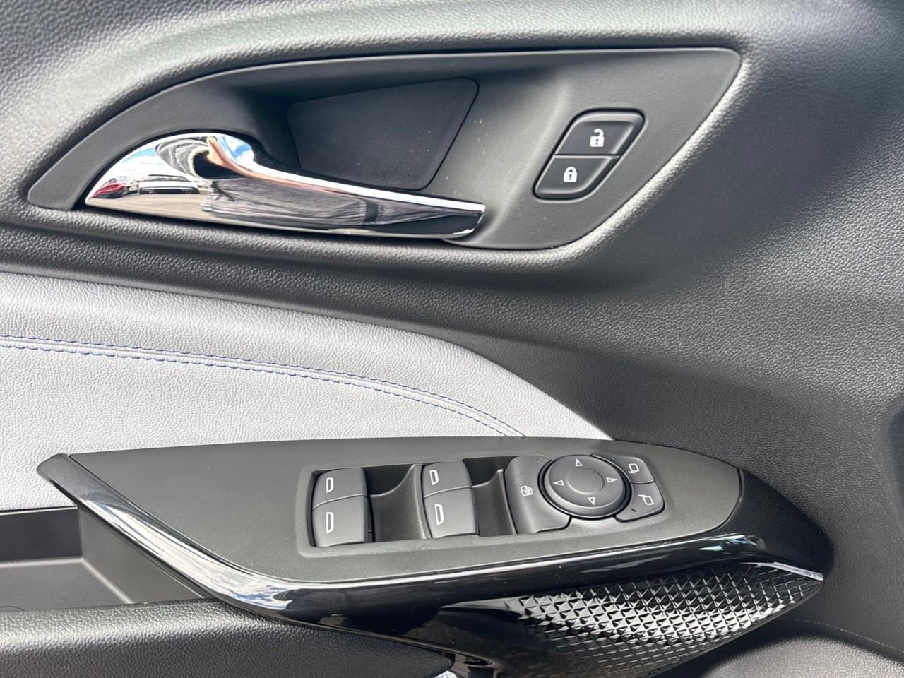 2026 Chevrolet Trax LT New Small 5 Passenger FWD SUV with a Sunroof, Heated Front Seats, Heated Steering Wheel and an 11 Diagonal Touchscreen Radio with Wireless Apple Carplay/Android Auto Photo
