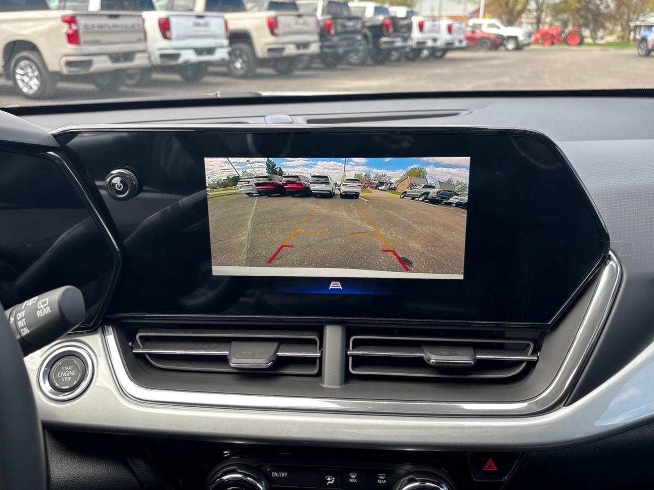 2026 Chevrolet Trax LT New Small 5 Passenger FWD SUV with a Sunroof, Heated Front Seats, Heated Steering Wheel and an 11 Diagonal Touchscreen Radio with Wireless Apple Carplay/Android Auto Photo