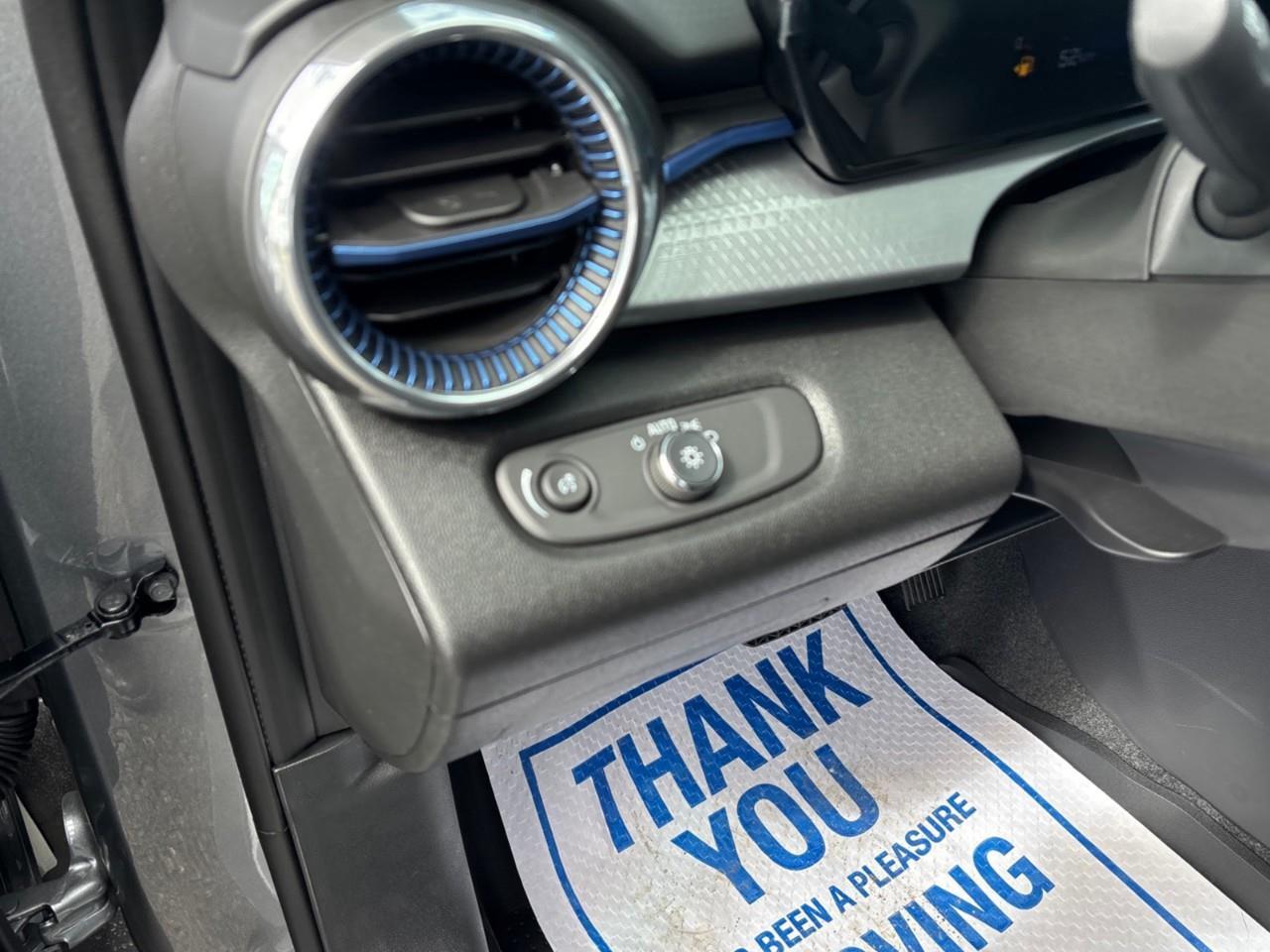 2026 Chevrolet Trax LT New Small 5 Passenger FWD SUV with Heated Front Seats, Heated Steering Wheel and an 11 Diagonal Touchscreen Radio with Wireless Apple Carplay/Android Auto Photo