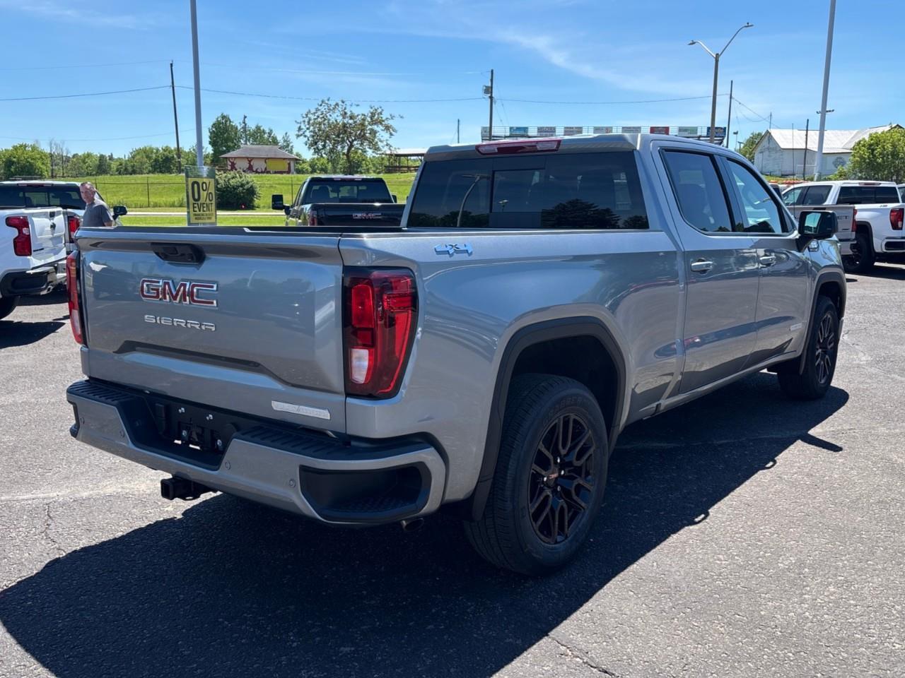 2026 GMC Sierra 1500 ELEVATION Photo