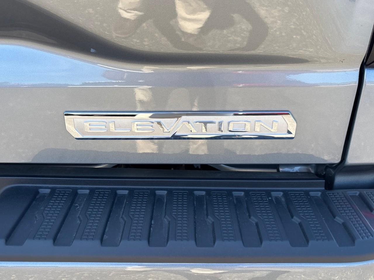 2026 GMC Sierra 1500 ELEVATION Photo
