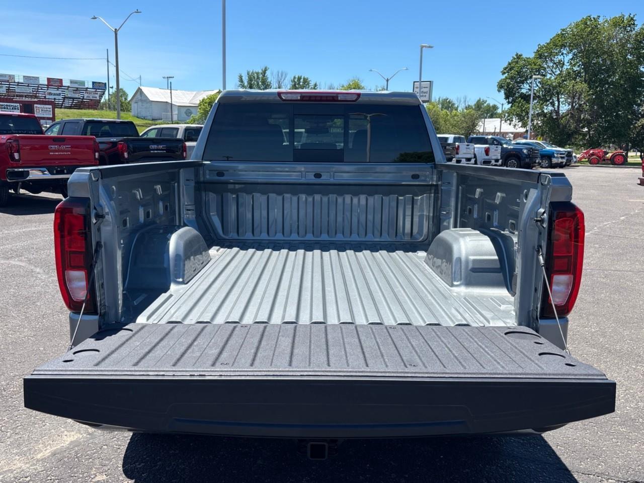 2026 GMC Sierra 1500 ELEVATION Photo
