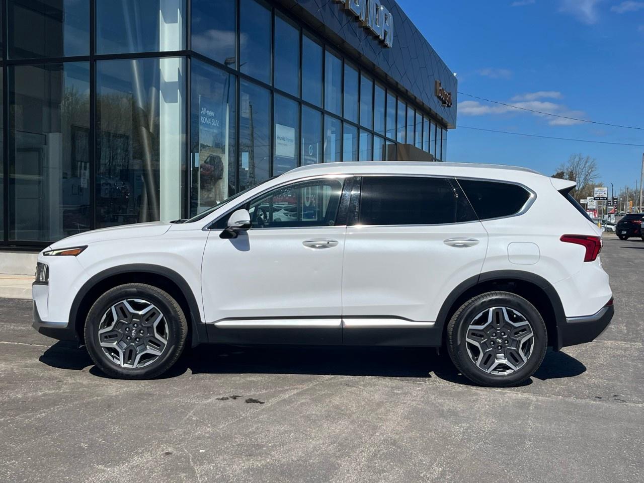 2021 Hyundai Santa Fe Hybrid Luxury AWD Photo2