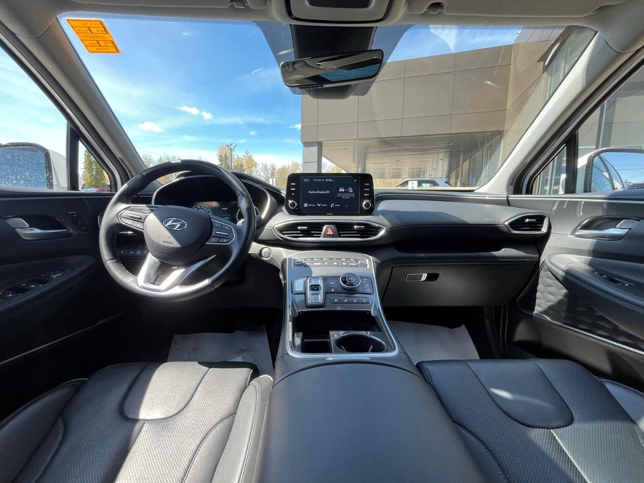 2021 Hyundai Santa Fe Hybrid Luxury AWD Photo