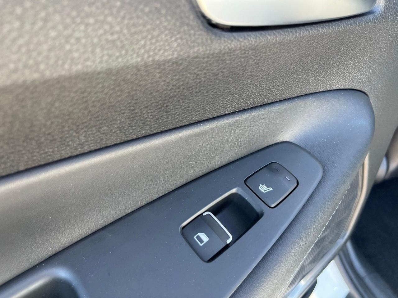2021 Hyundai Santa Fe Hybrid Luxury AWD Photo