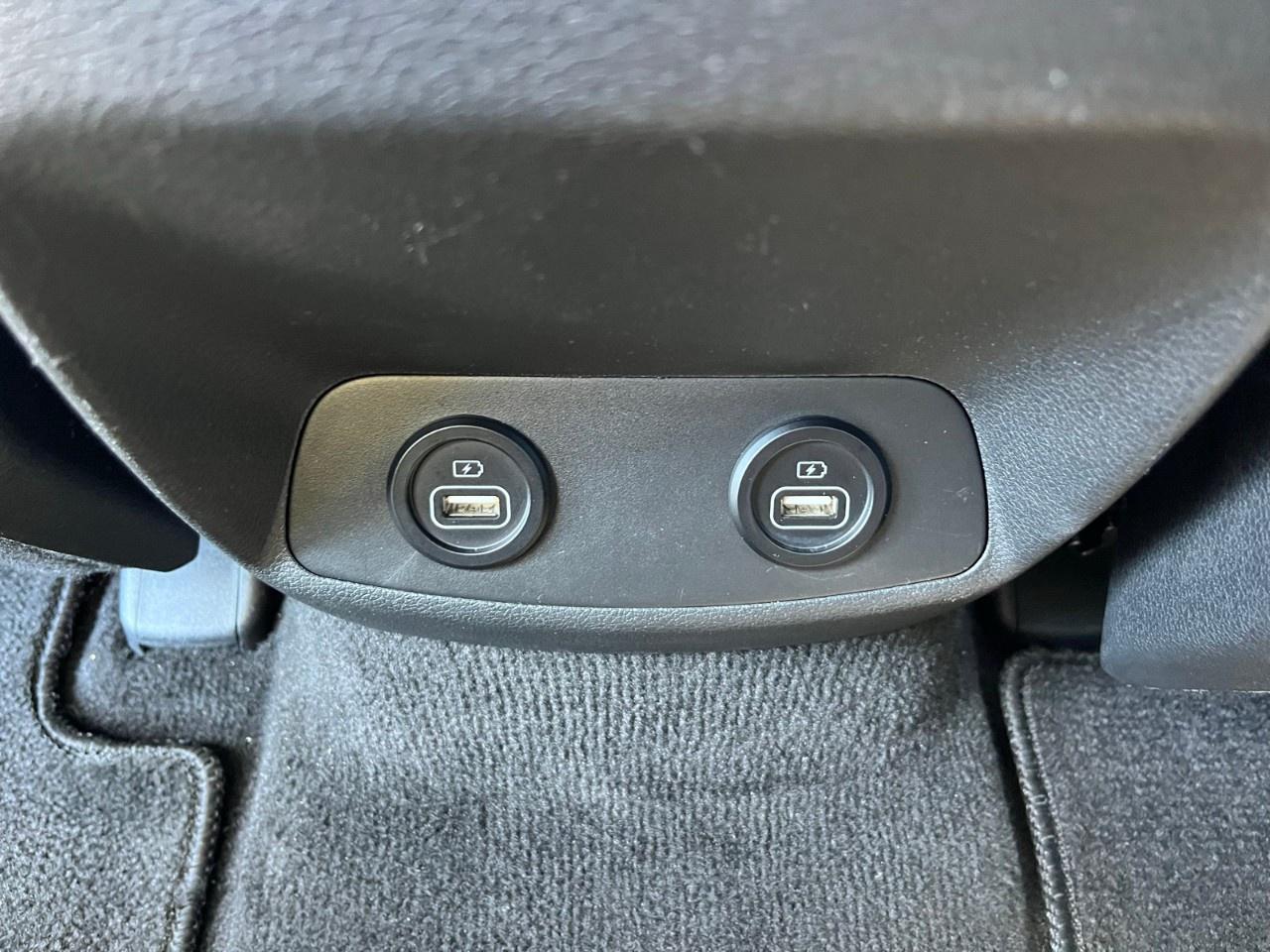 2021 Hyundai Santa Fe Hybrid Luxury AWD Photo