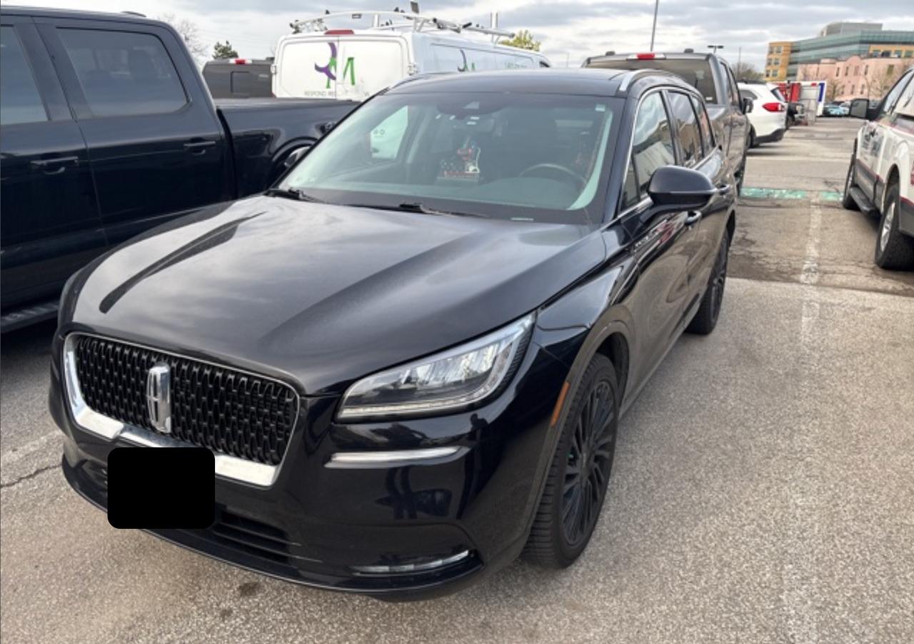 2021 Lincoln Corsair Reserve 200A|20" WHLS|MONOCHROMATIC PK|ELEMENTS PKG| ADAPTIVE SUSPENSION Photo