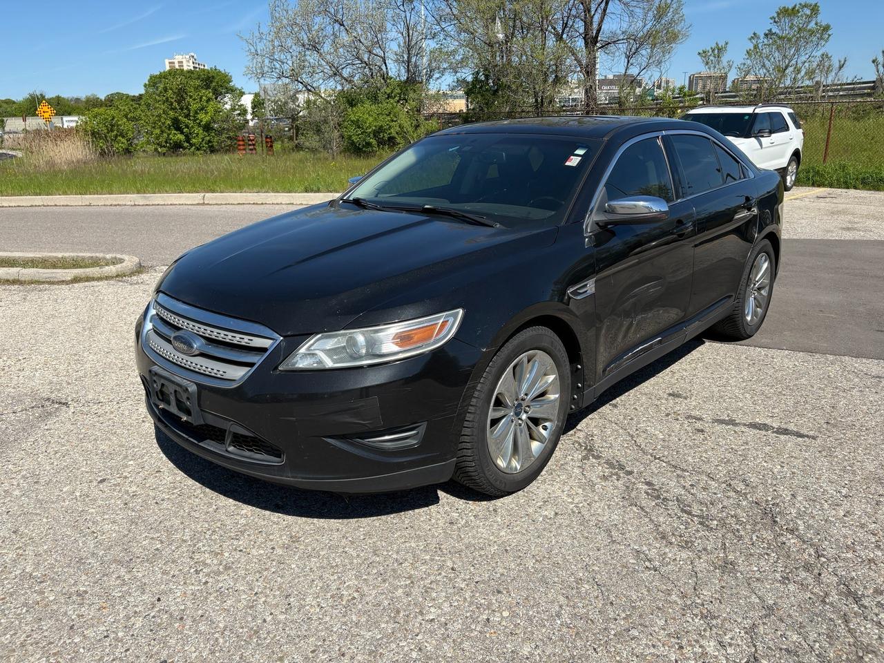 2010 Ford Taurus Limited LEATHER SEATS|V6|LIMITED TECHNOLOGY PK|PWR MOONROOF Photo