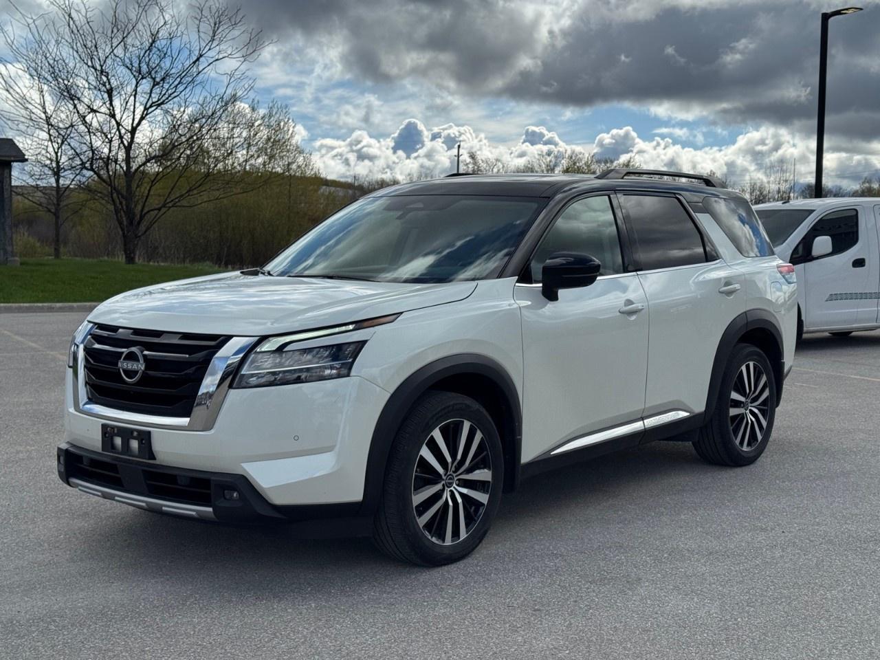 2024 Nissan Pathfinder Platinum 4WD Photo