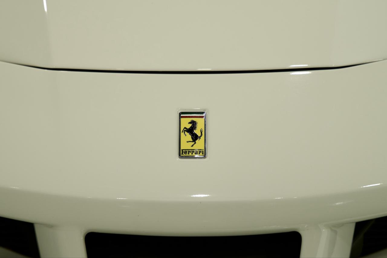 2019 Ferrari 488 GTB  Photo