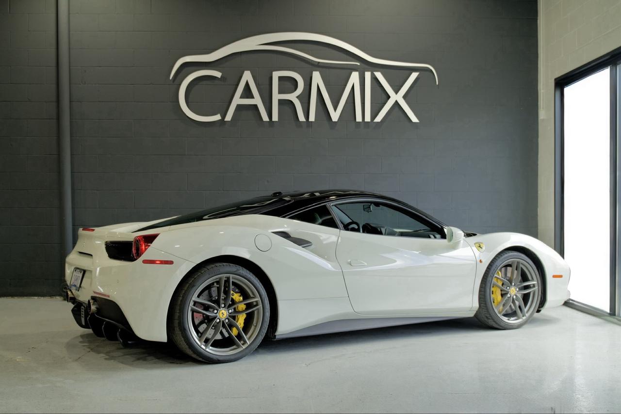2019 Ferrari 488 GTB  Photo