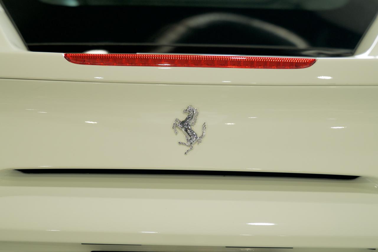 2019 Ferrari 488 GTB  Photo