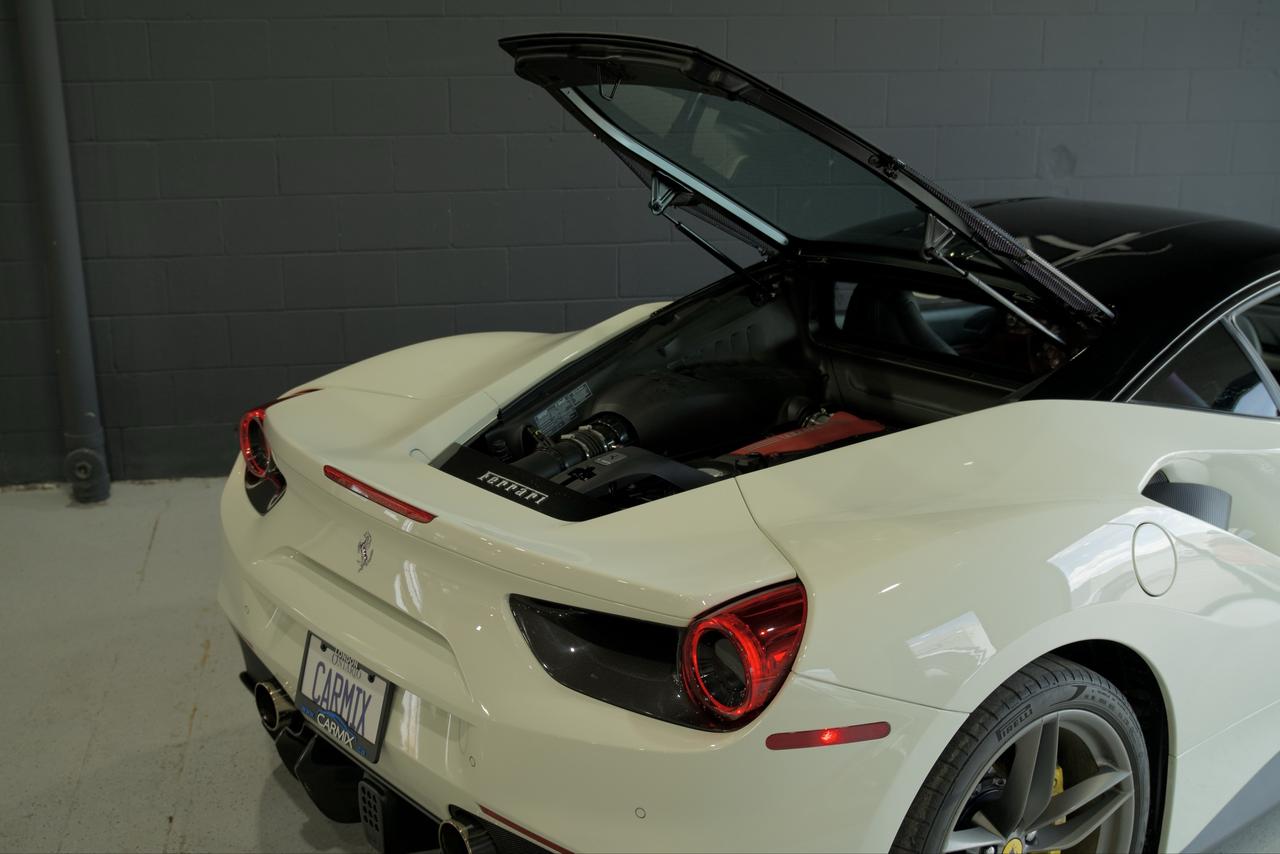 2019 Ferrari 488 GTB  Photo