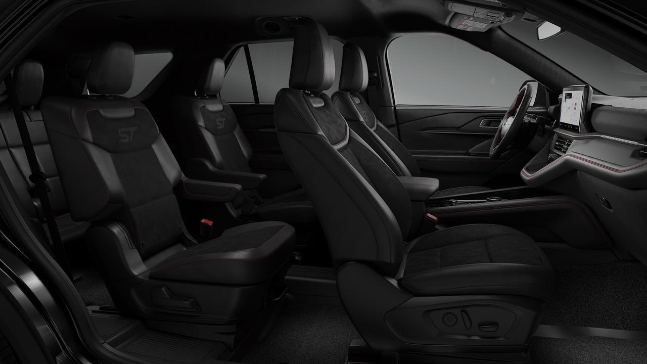 2026 Ford Explorer ST Photo