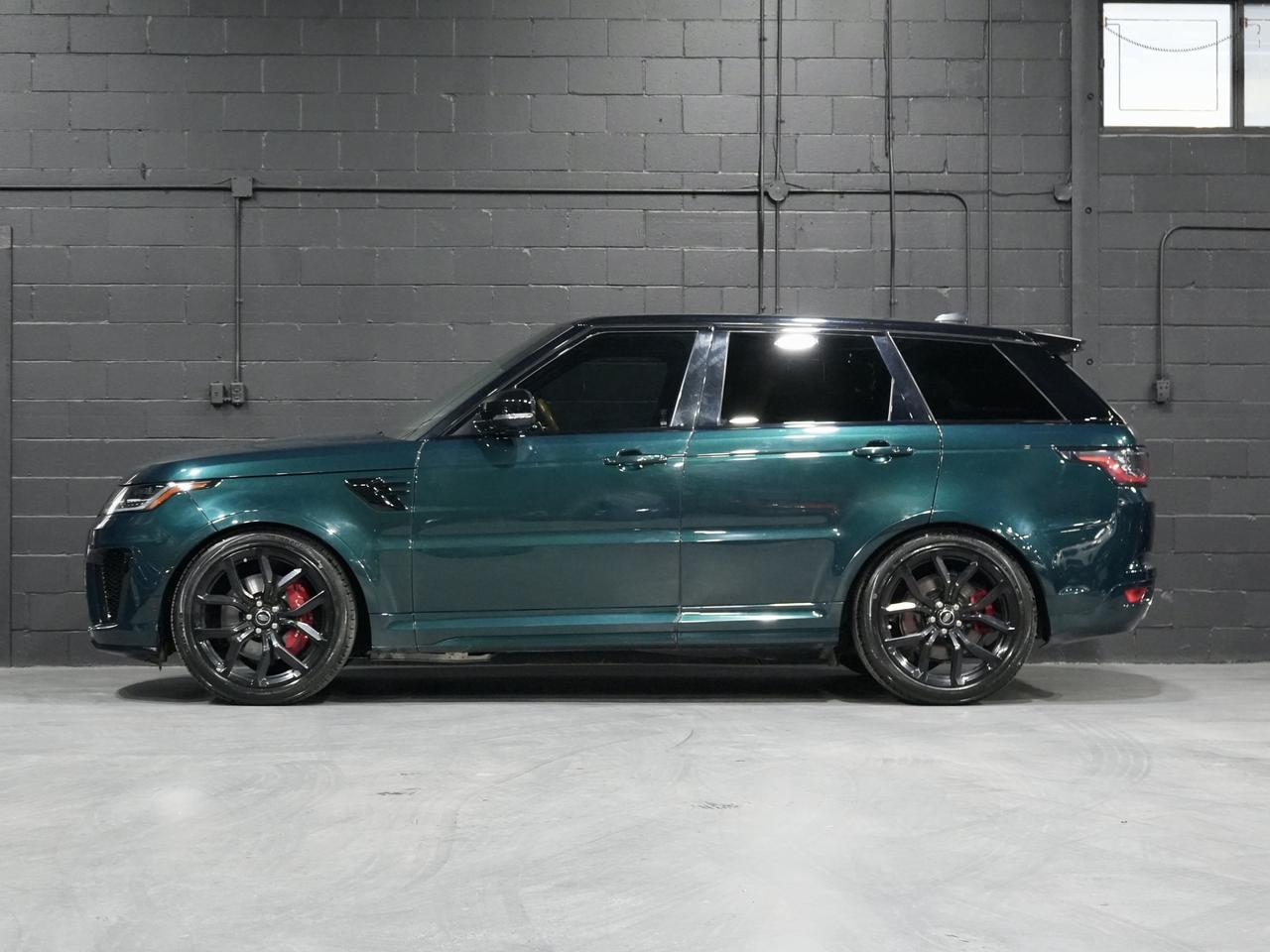 2022 Land Rover Range Rover Sport V8 Supercharged SVR BRITISH RACING GREEN|HUD Photo4