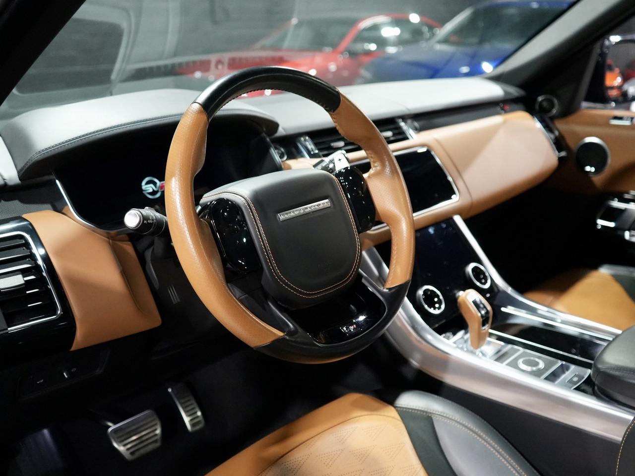 2022 Land Rover Range Rover Sport V8 Supercharged SVR BRITISH RACING GREEN|HUD Photo