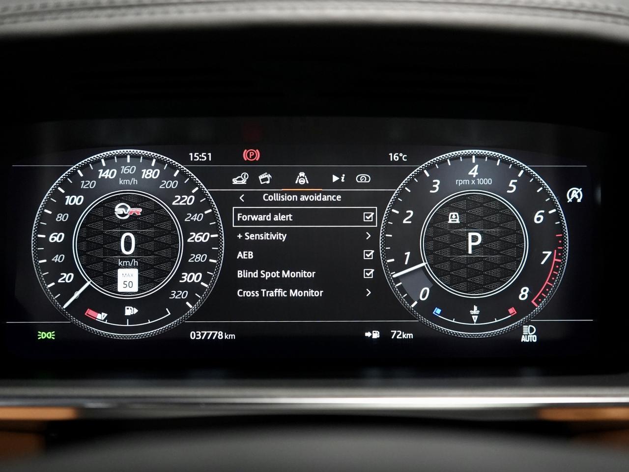 2022 Land Rover Range Rover Sport V8 Supercharged SVR BRITISH RACING GREEN|HUD Photo