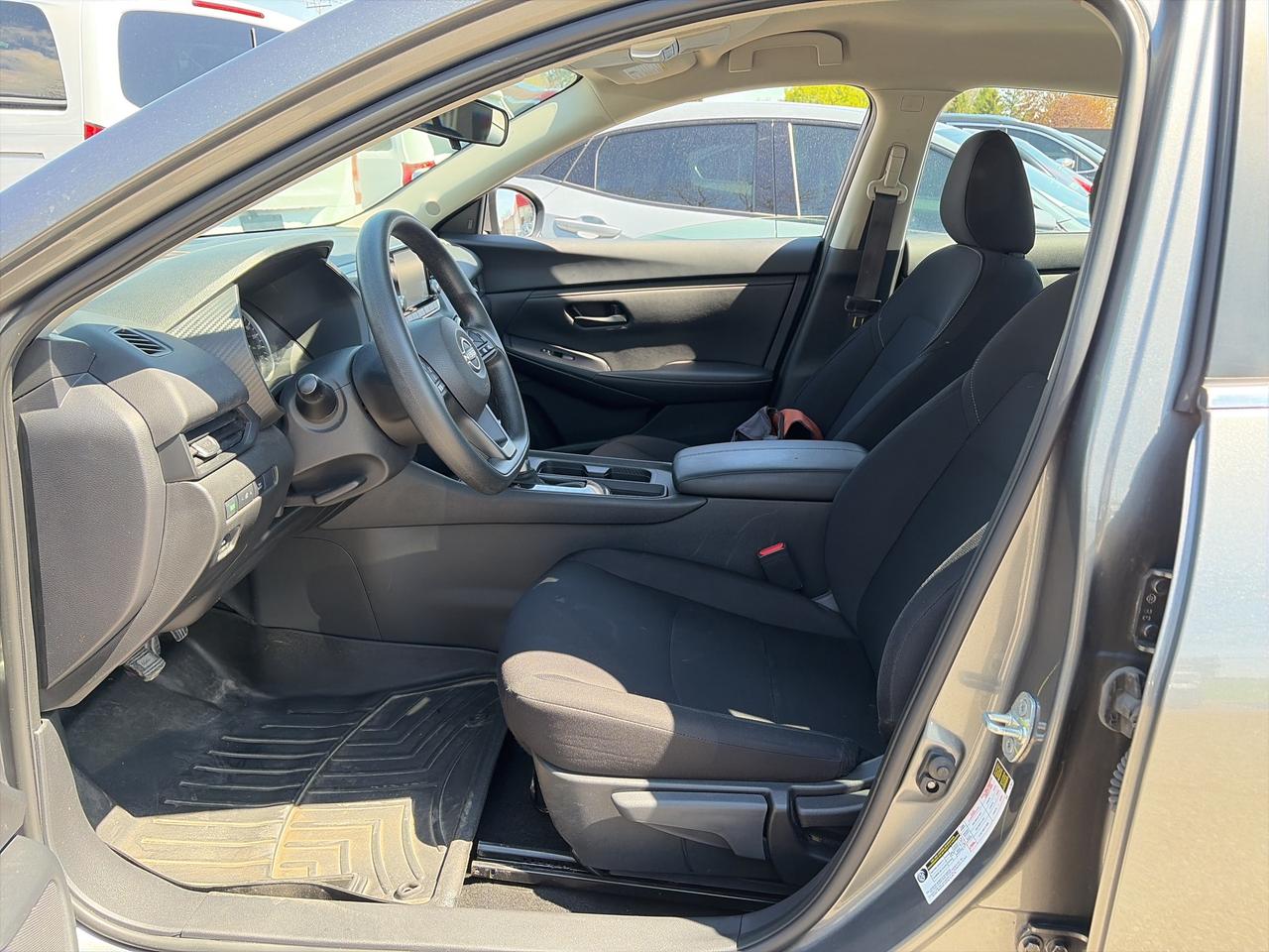 2024 Nissan Sentra S PLUS, CLEAN CARFAX, BLIND SPOT MONITORS! - Photo #12