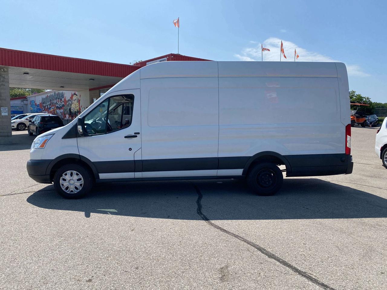 2017 Ford Transit Cargo Van T-250 148' WHEEL BASE, SOLD AS IS! - Photo #5