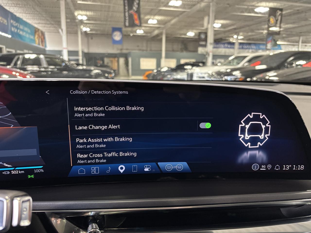 2024 Cadillac LYRIQ Tech|1SA|RWD|CLUSTERNAV|FULLPANOROOF|LEATHER|CAM|+ Photo