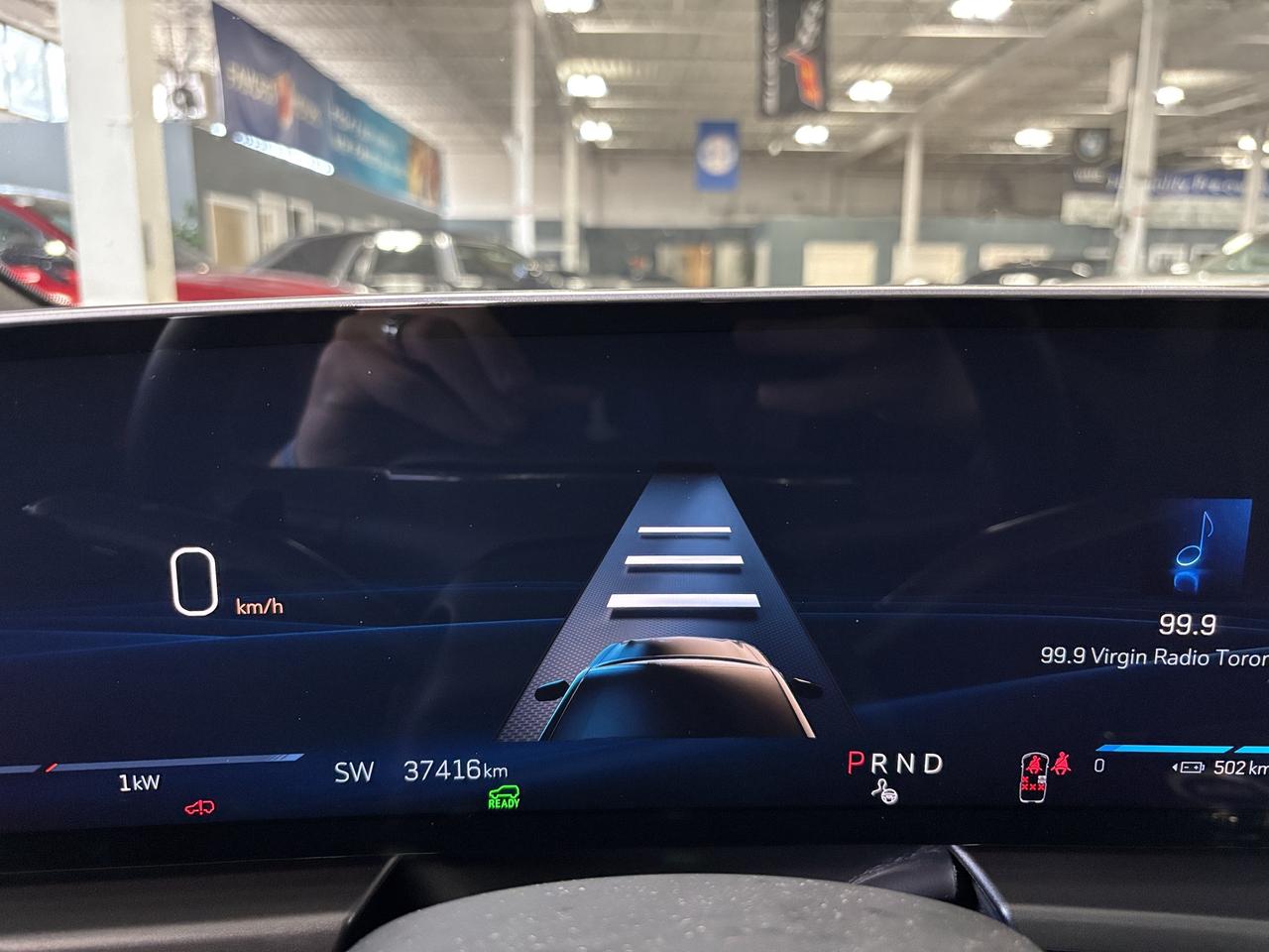 2024 Cadillac LYRIQ Tech|1SA|RWD|CLUSTERNAV|FULLPANOROOF|LEATHER|CAM|+ Photo