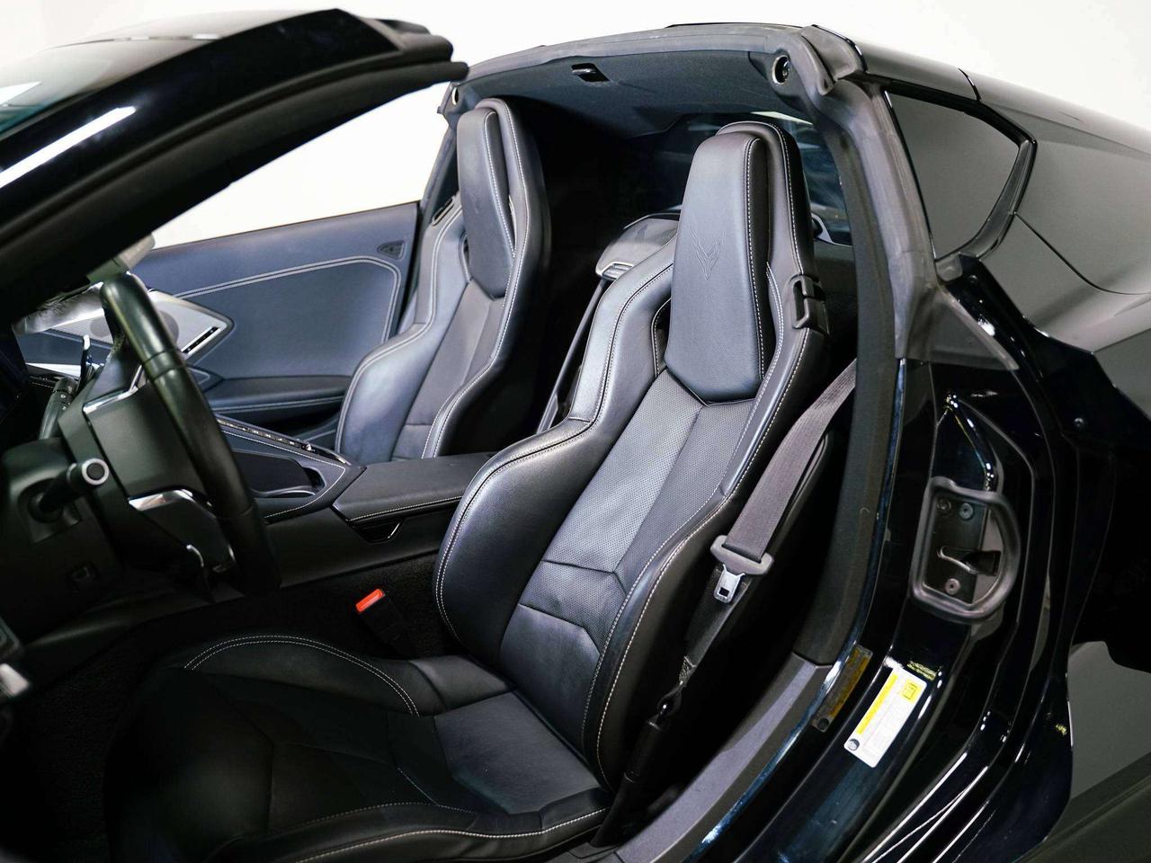 2020 Chevrolet Corvette 2LT | PERFORMANCE EXHASUT | BOSE PERFORMANCE Photo