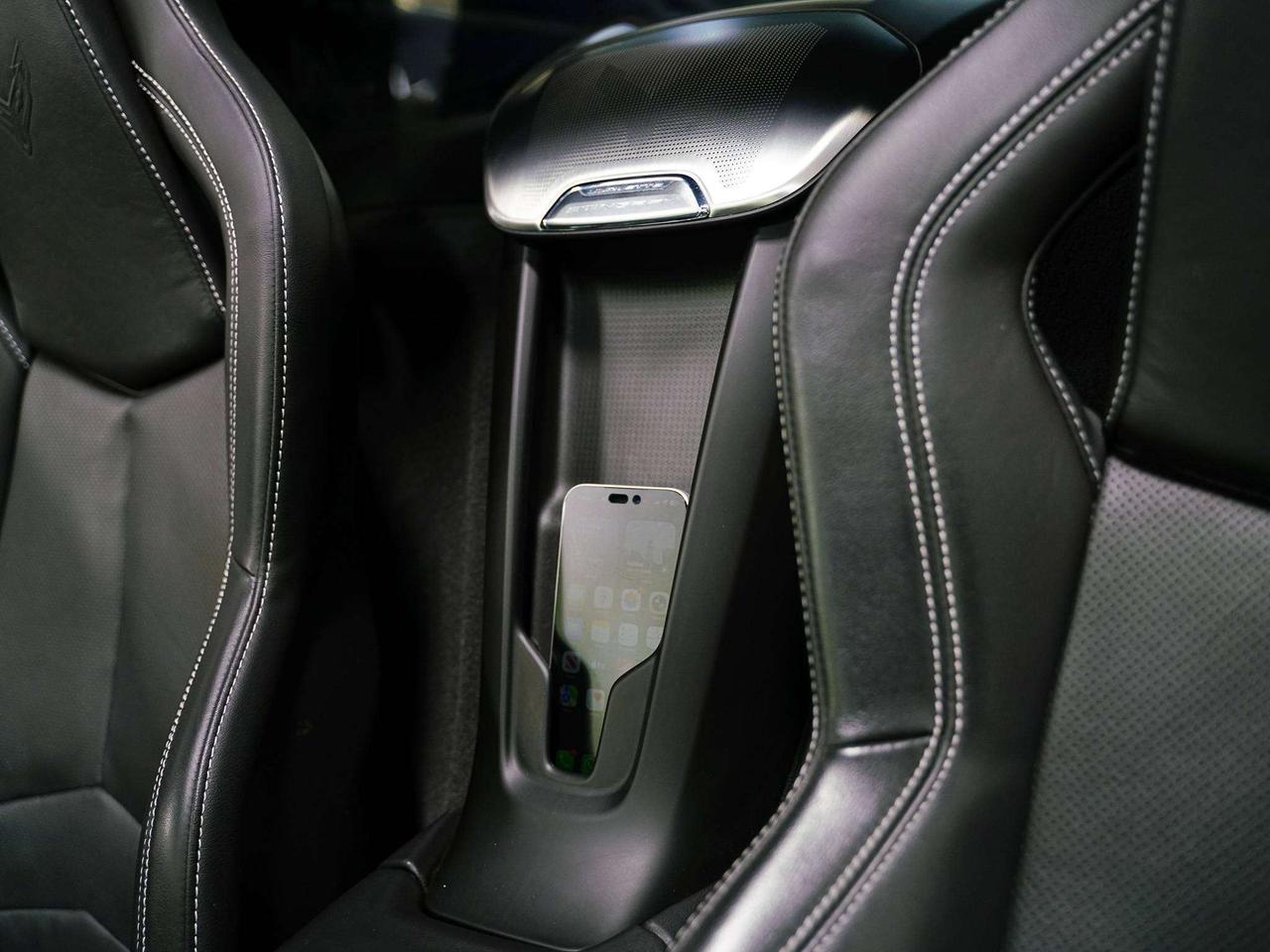 2020 Chevrolet Corvette 2LT | PERFORMANCE EXHASUT | BOSE PERFORMANCE Photo