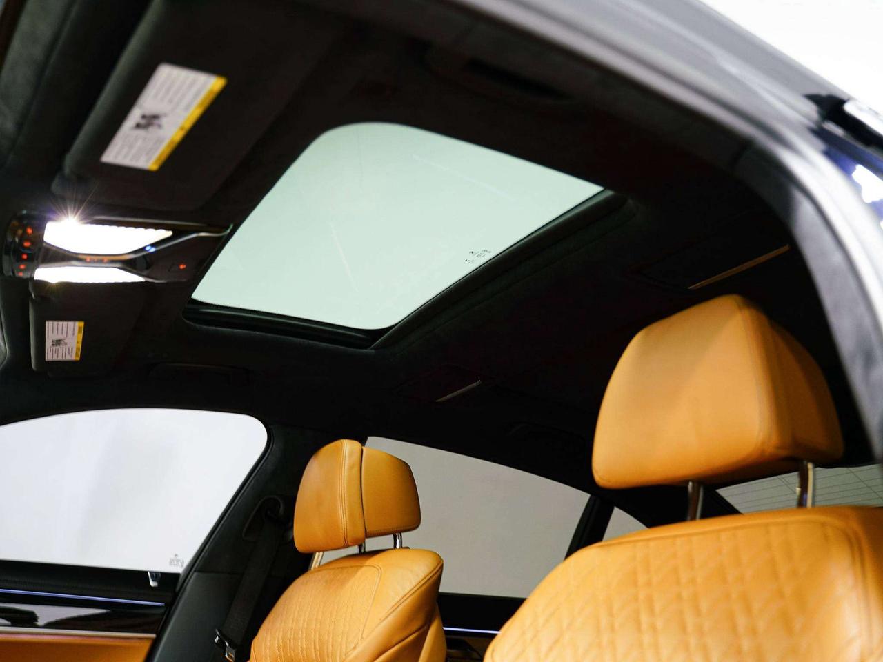 2021 BMW 7 Series XDRIVE | M-SPORT | LWB | HARMAN KARDON | 20 IN Photo