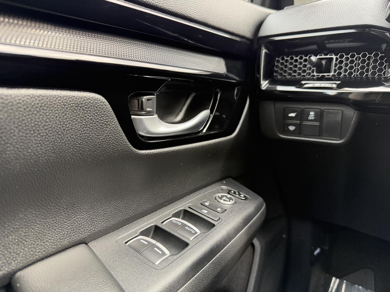 2023 Honda CR-V Sport AWD Photo