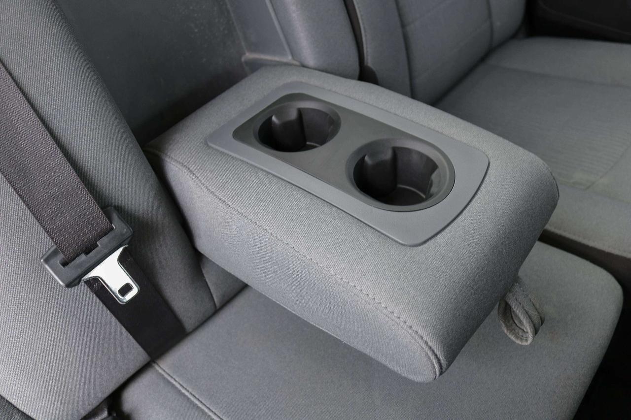 2023 RAM 1500 Classic Express 4x4 Crew Cab 5'7  Box | 1 KEY FOB | REMOTE Photo