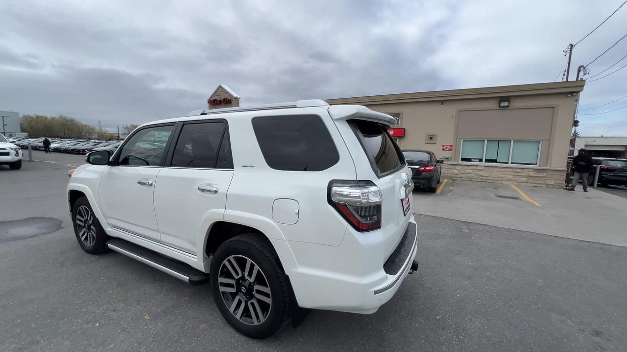 2021 Toyota 4Runner LIMITED 4X4 | 7-PASS | LEATHER | SUNROOF | CARPLAY Photo
