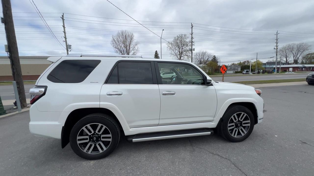 2021 Toyota 4Runner LIMITED 4X4 | 7-PASS | LEATHER | SUNROOF | CARPLAY Photo