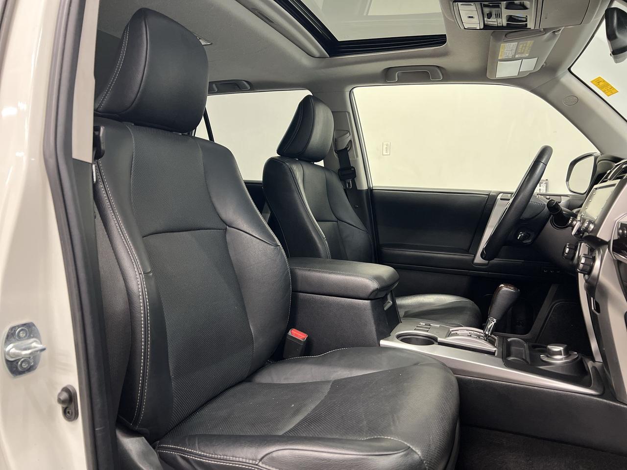 2021 Toyota 4Runner LIMITED 4X4 | 7-PASS | LEATHER | SUNROOF | CARPLAY Photo