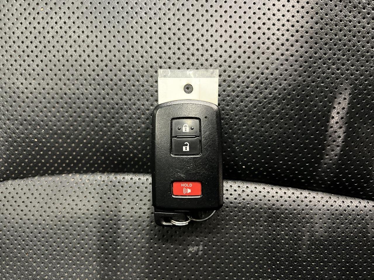 2021 Toyota 4Runner LIMITED 4X4 | 7-PASS | LEATHER | SUNROOF | CARPLAY Photo
