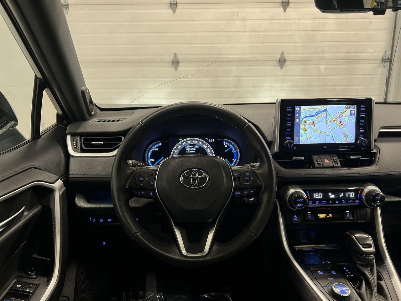 2021 Toyota RAV4 HYBRID XSE AWD | HTD LEATHER | SUNROOF | CARPLAY Photo
