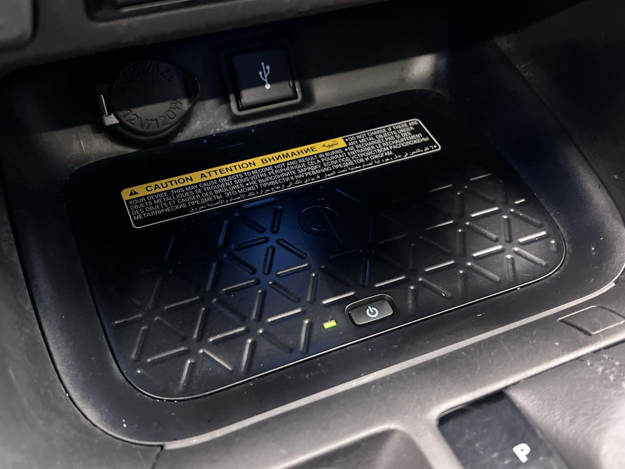 2021 Toyota RAV4 HYBRID XSE AWD | HTD LEATHER | SUNROOF | CARPLAY Photo