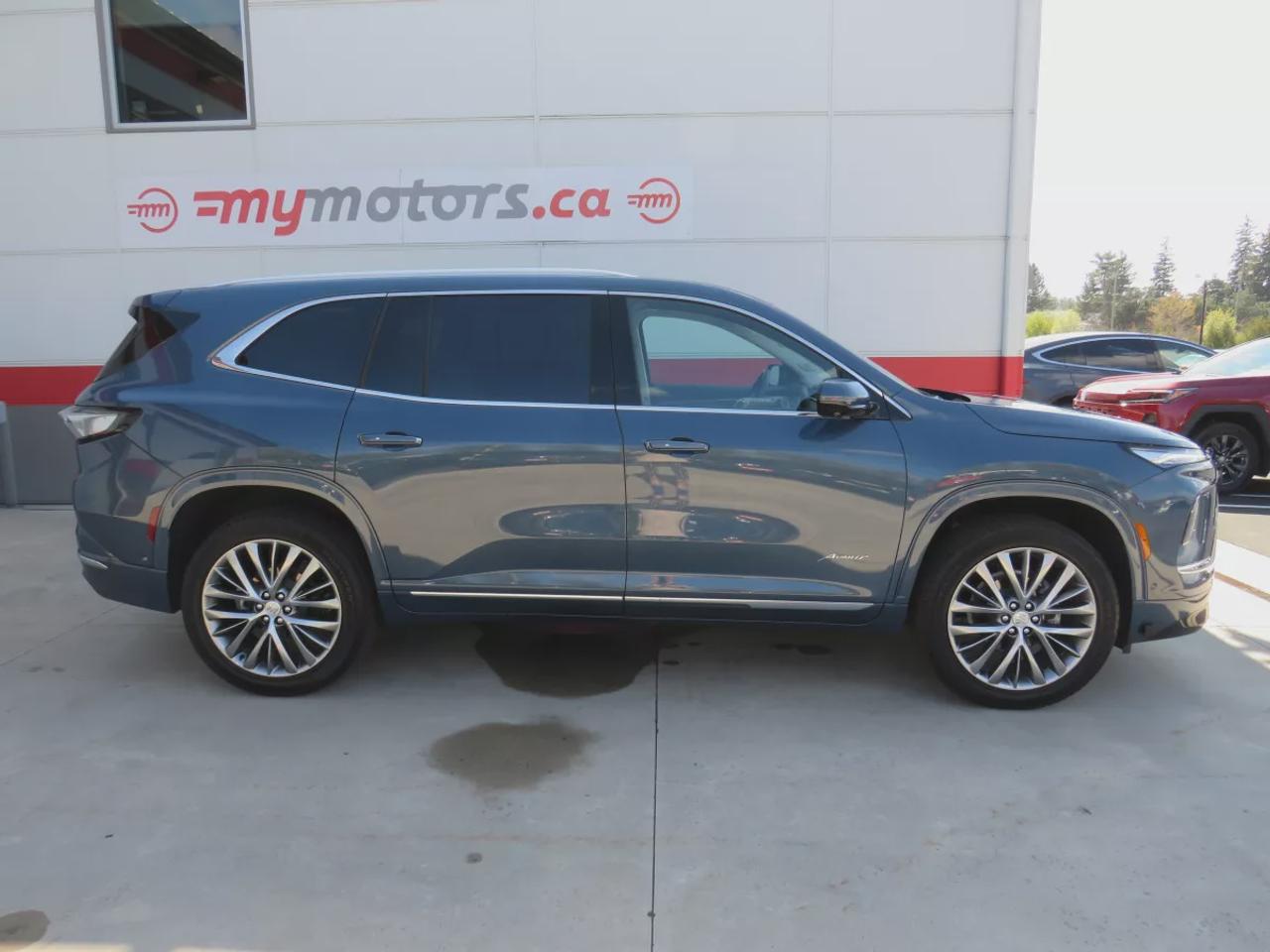 2026 Buick Enclave Avenir | Executive Driven!! | AWD | 7 Passenger | Leather | Sunroof | Navigation | Ambient Interior Lightning | Photo