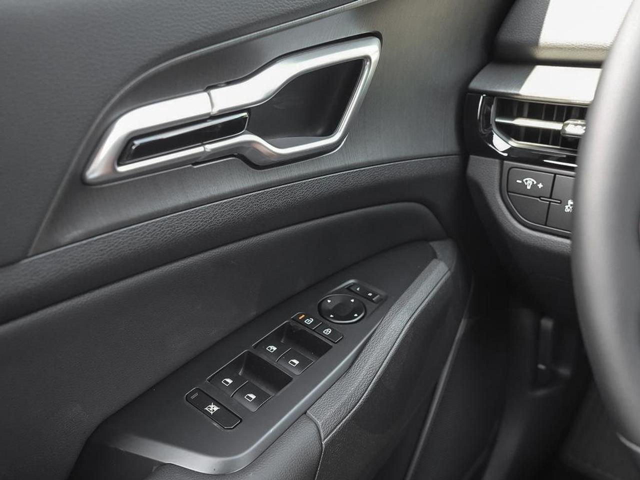 2026 Kia Sportage X-Line Photo