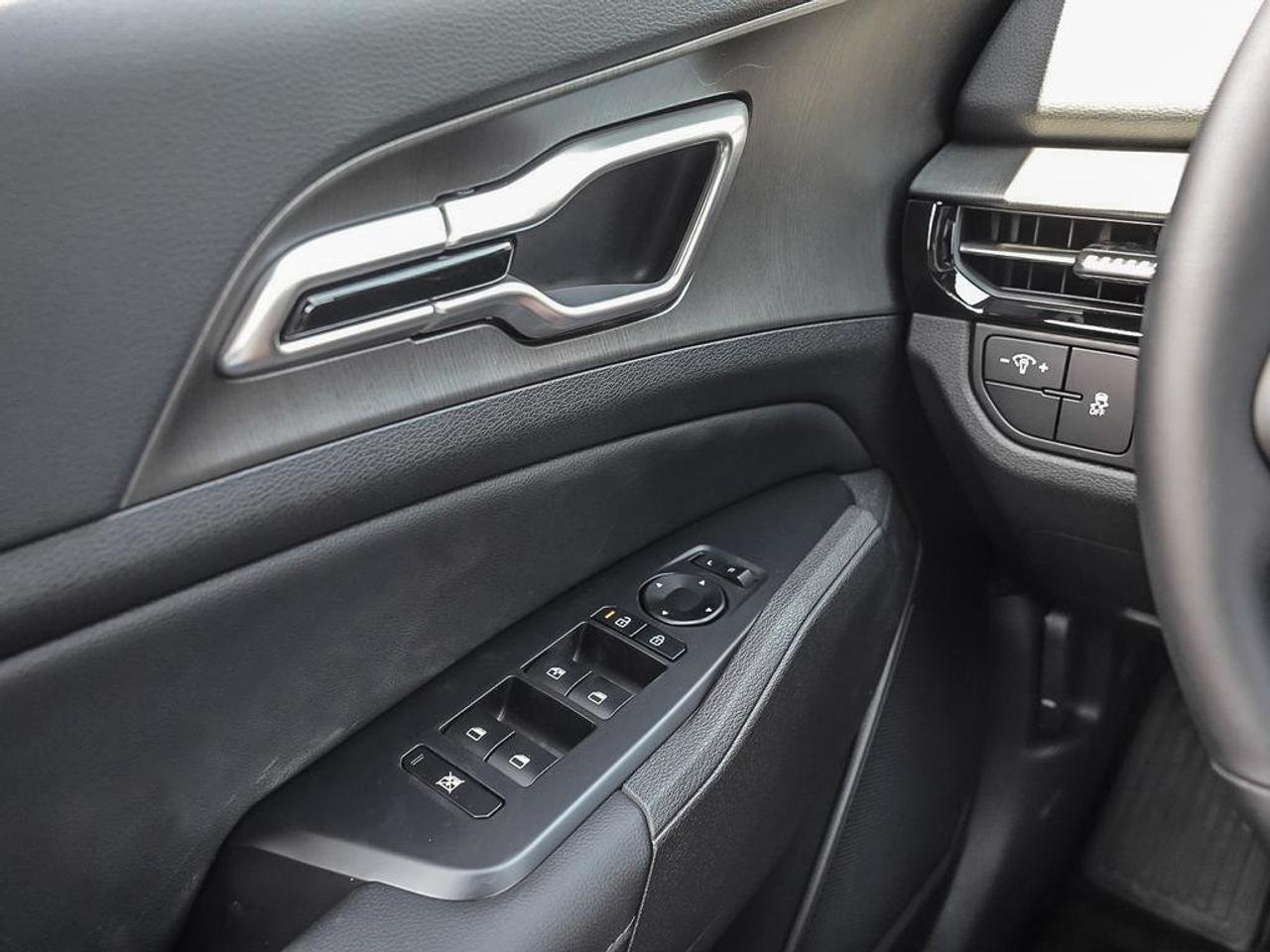 2026 Kia Sportage X-Line Photo