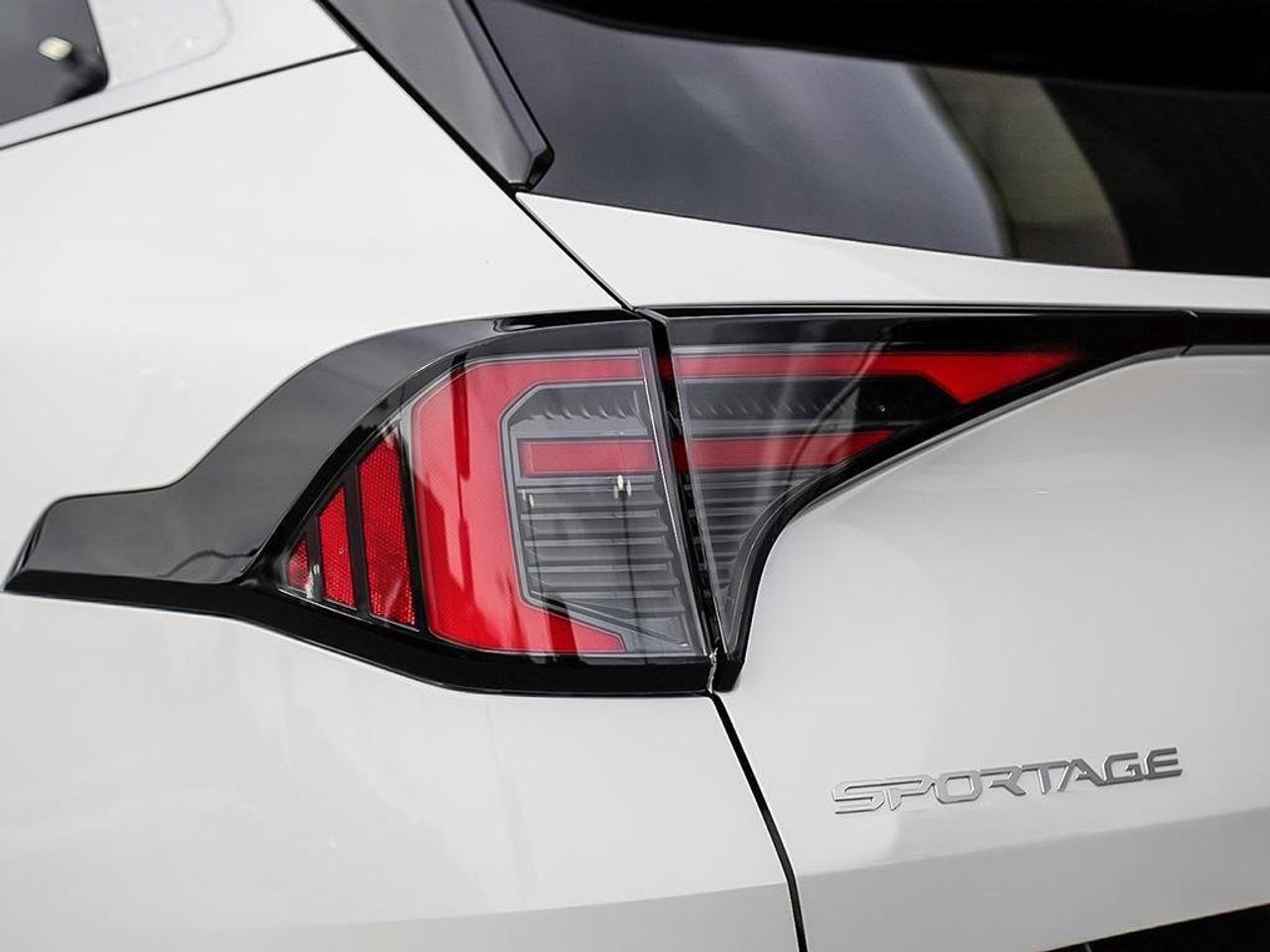 2026 Kia Sportage EX Premium Photo