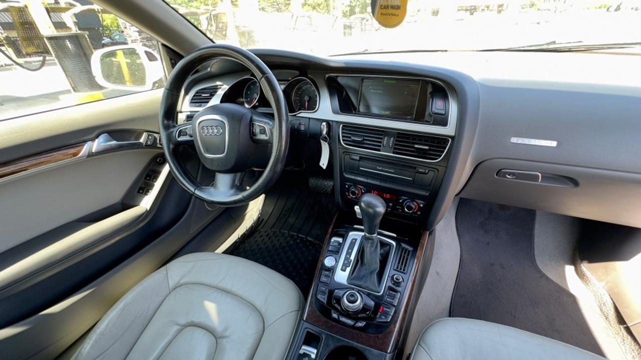 2010 Audi A5 * CONVERTIBLE * AWD * LOW KM * AS IS ONLY 2.0T QUATTRO PREMIUM Photo