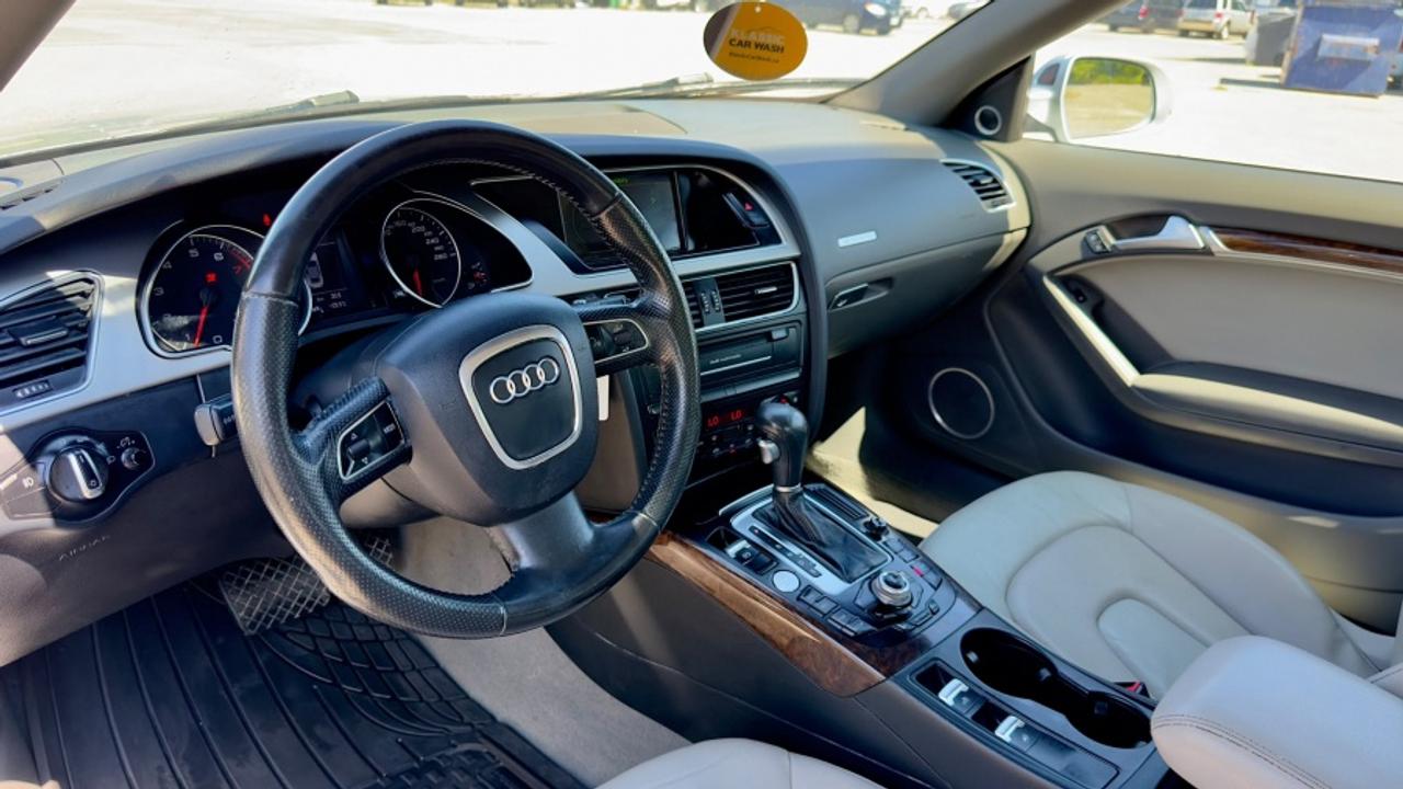 2010 Audi A5 * CONVERTIBLE * AWD * LOW KM * AS IS ONLY 2.0T QUATTRO PREMIUM Photo