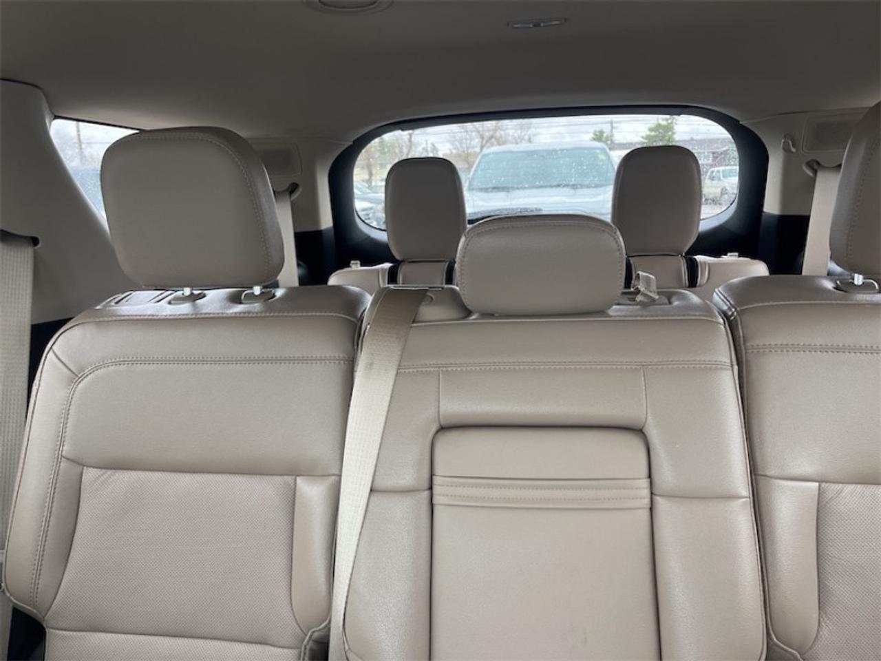 2022 Ford Explorer Limited  - Leather Seats -  Cooled Seats Photo5